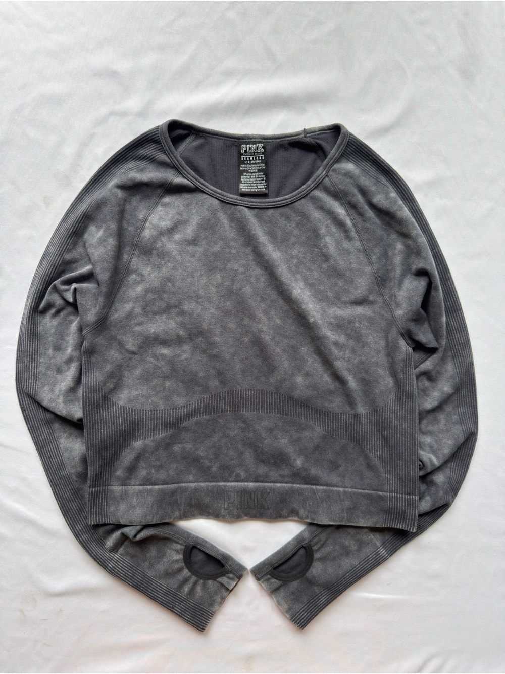 victoria’s secret PINK seamless cropped long sleeve workout top acid wash grey